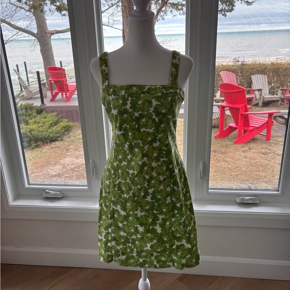 Jones New York Dresses & Skirts - Jones New York Signature Green Floral Mini Dress 💚